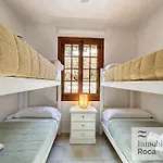 Roca Fornells, Marinero Con Wifi Y Aire Acondicionado P82 *