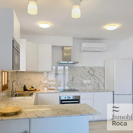 Roca Fornells, Marinero Con Wifi Y Aire Acondicionado P82 Fornells (Menorca)