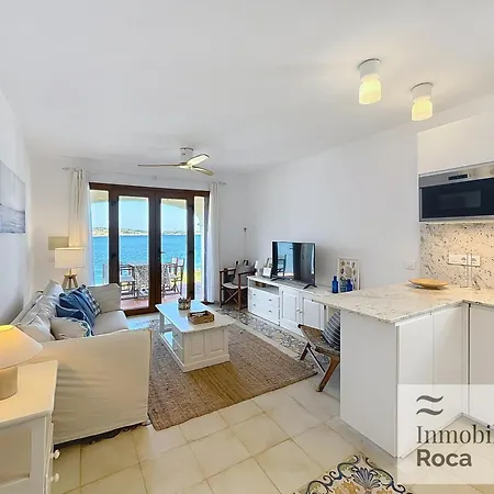 P82. Marinero Con Wifi Y Aire Acondicionado Daire Fornells (Menorca)